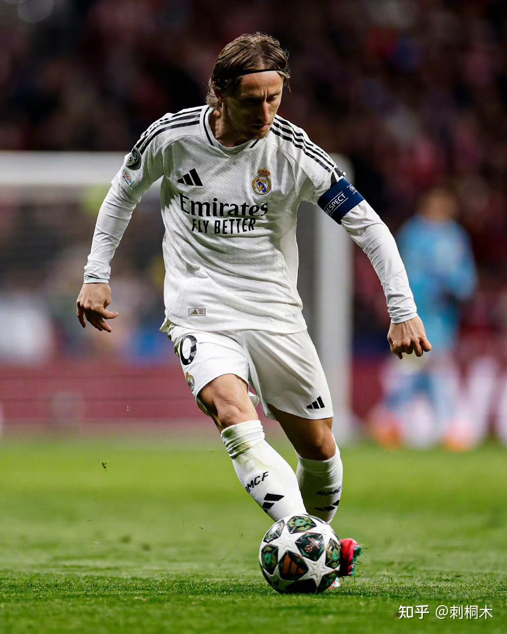 CBA俱乐部杯｜高诗岩回归，山东男篮99：95击败首钢