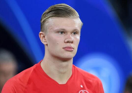 祝福！全北现代国脚宋旻揆与电竞主持人郭珉瑄步入婚姻殿堂