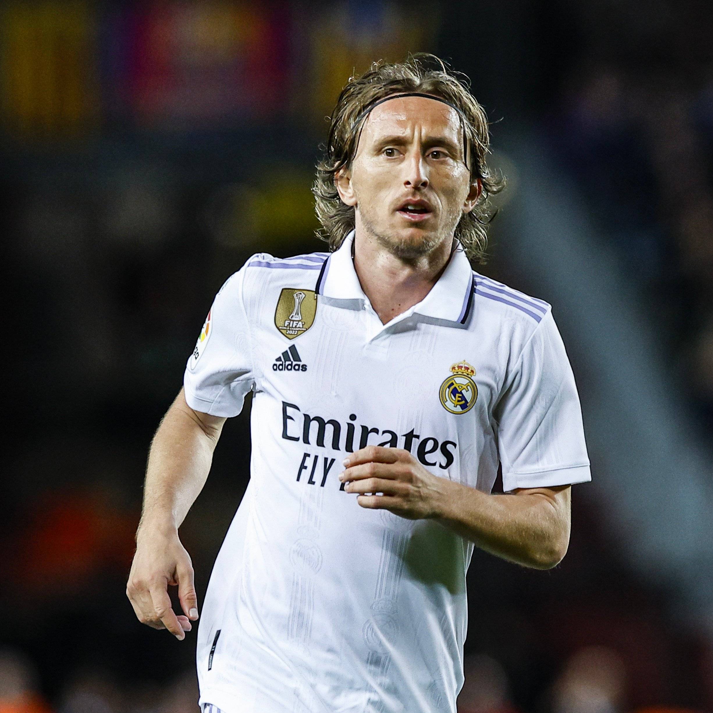 费兰·托雷斯戴帽斩获赛季11球，超越莱万距离姆巴佩5球