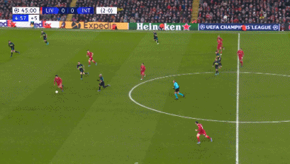 胡梅尔斯：多特中场球员的质量很高，但其风格和特点差异太大