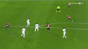 莱万慌了吗？巴萨另一神锋每88分钟进1球，主力中锋之争提前结束？