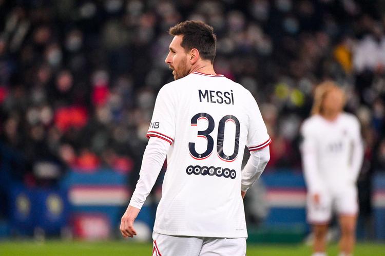 葡媒：C罗向欧国联冠军队友赠送定制手表，若塔的送给了其家人